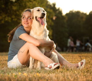 Girl_With_Dog_Tattoo